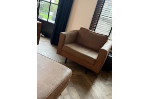 Bankstel met stoel en hocker