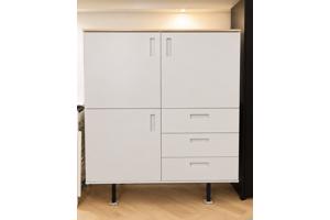 Hoog dressoir kast - 135x45x160 cm