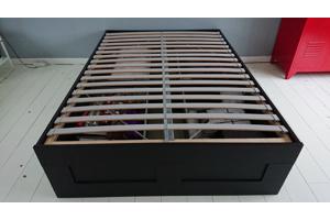 BRIMNES bed zwart 140x200 cm