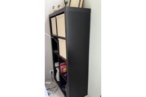 Mooie open Ikea (boeken)kast, zwart