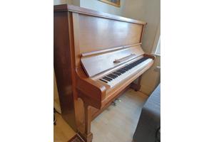 L. Simon upright piano (Amsterdam Oost)