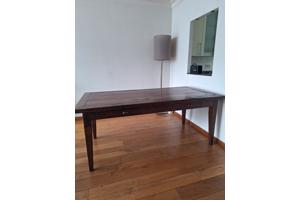 Massief teakhouten eettafel