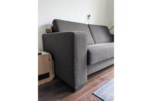 Donkerbruine 2,5-zits bank