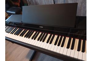 Yamaha P-S 500 piano