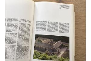 BOEK v.De Provence en de Camargue TOP land,de moeite waard