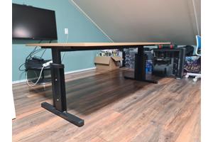 Moet Snel Weg Groot Burea/Tafel D:100cm B:180 H: Verstelbar