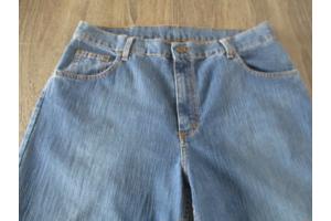 Verschillende soorten broeken