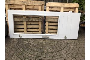 Hardhouten buitendeur