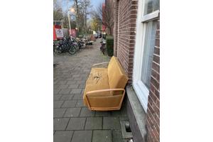 Vintage bank design maar moet gestoffeerd worden