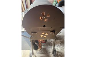 Mooie Barbecue  te koop