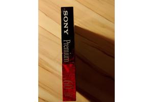 5 Sony VHS videocassettes