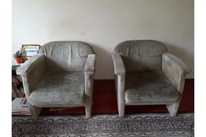 bankstel  en 2 fauteuils (afzonderlijk op te halen)