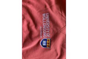 Sportieve trui met capuchon