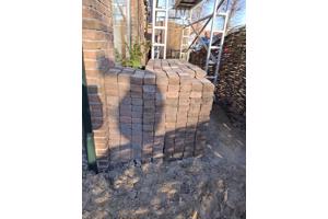 1800 Koppelstones 10x10x5  Gratis