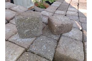 1800 Koppelstones 10x10x5  Gratis
