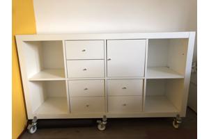 Ikea 8 vakkenkast, wit, met 3 vakken laden en 1 vak met deurtje