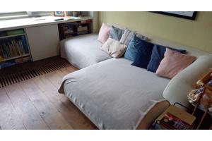 Grote, moderne hoekbank