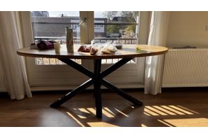Mango houten eettafel