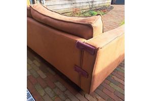 Comfortabele 3-zits bank van suède (bruin)