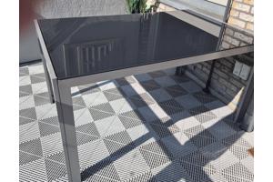 Tuintafel met veiligheidsglas