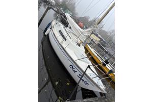 Te koop leuk kajuit zeilbootje