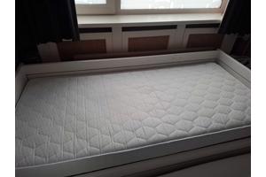 Lifetime eenpersoons bed 90x200cm