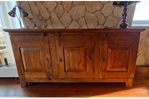 Houten dressoir
