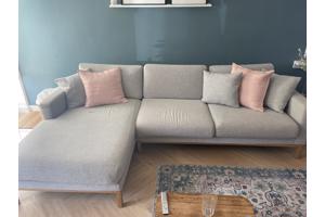 Gratis bank af te halen met helaas wat gaten