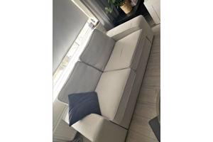 Bank light van kleur