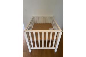 Baby box 2 hoogtes verstelbaar