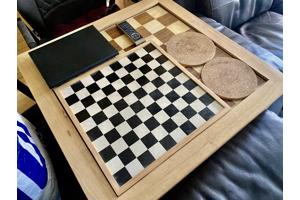 Mooie als nieuwe Schaak Tafel met Schaak Stukken compleet