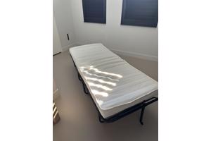 Opklapbed/logeerbed