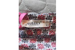 Queens tuniek met kanten mouwen rood zwart M/38