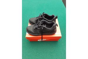 Nike sport schoenen als nieuw maat 39
