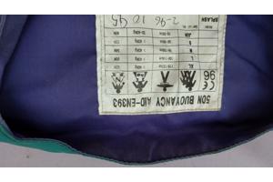 Diverse zwemvesten, w.o. Helly Hansen