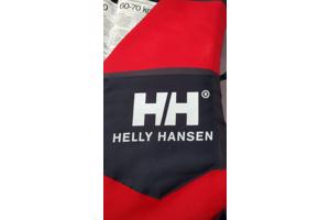 Diverse zwemvesten, w.o. Helly Hansen