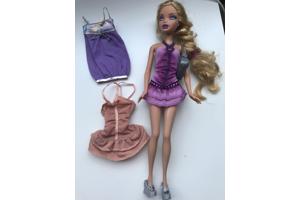 Bratz pop met drie jurkjes - Mattel Inc.