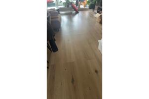 Licht eikenhouten laminaat 45m2