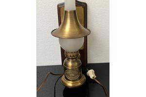Degelijke Brocante wandlamp