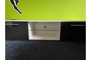 Dressoir zo goed als nieuwe