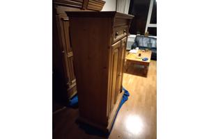 Houten kast, goede staat