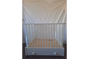 Witte Baby box