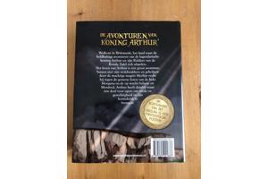 Geronimo Stilton : de avonturen van koning Arthur.