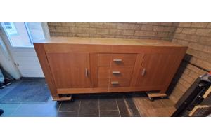 Gratis, dressoir met waterschade