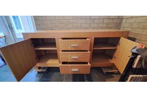 Gratis, dressoir met waterschade