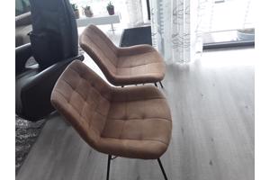 Cognac kleurige eetkamerstoelen van Nubuck