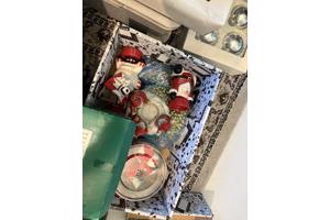 Kerstversiering We gaan verhuizen, kerstballen, en andere versiering voor in de boom en in huis