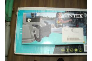 Excursion 5 opblaasboot met Demon BB-Motor