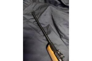 GAMO HUNTER 440 (4,5mm) 24 Joule richtkijker 4x32  Z.G.A.N