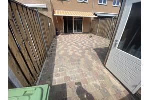 Keurige 41 m2 aan tegels (20cmx20xm) / 1062 stuks